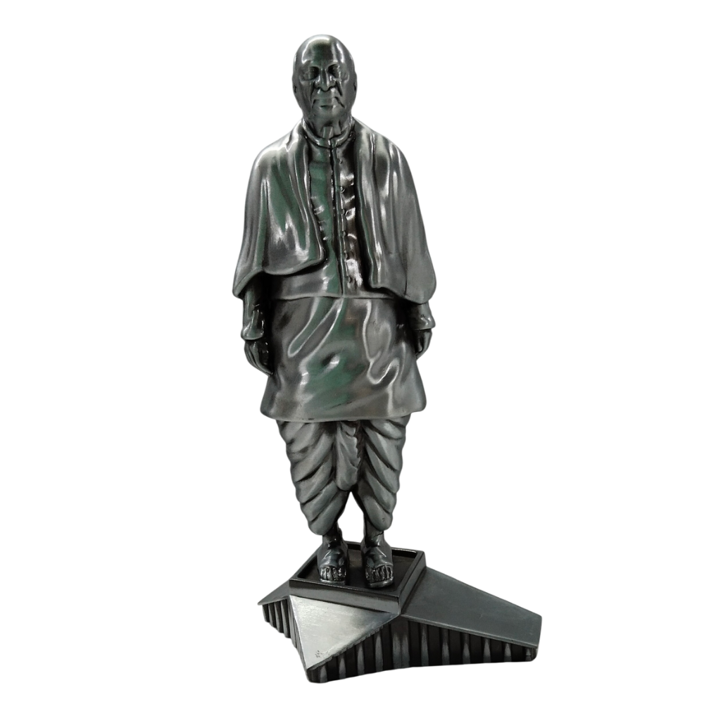 décor metal statue of unity