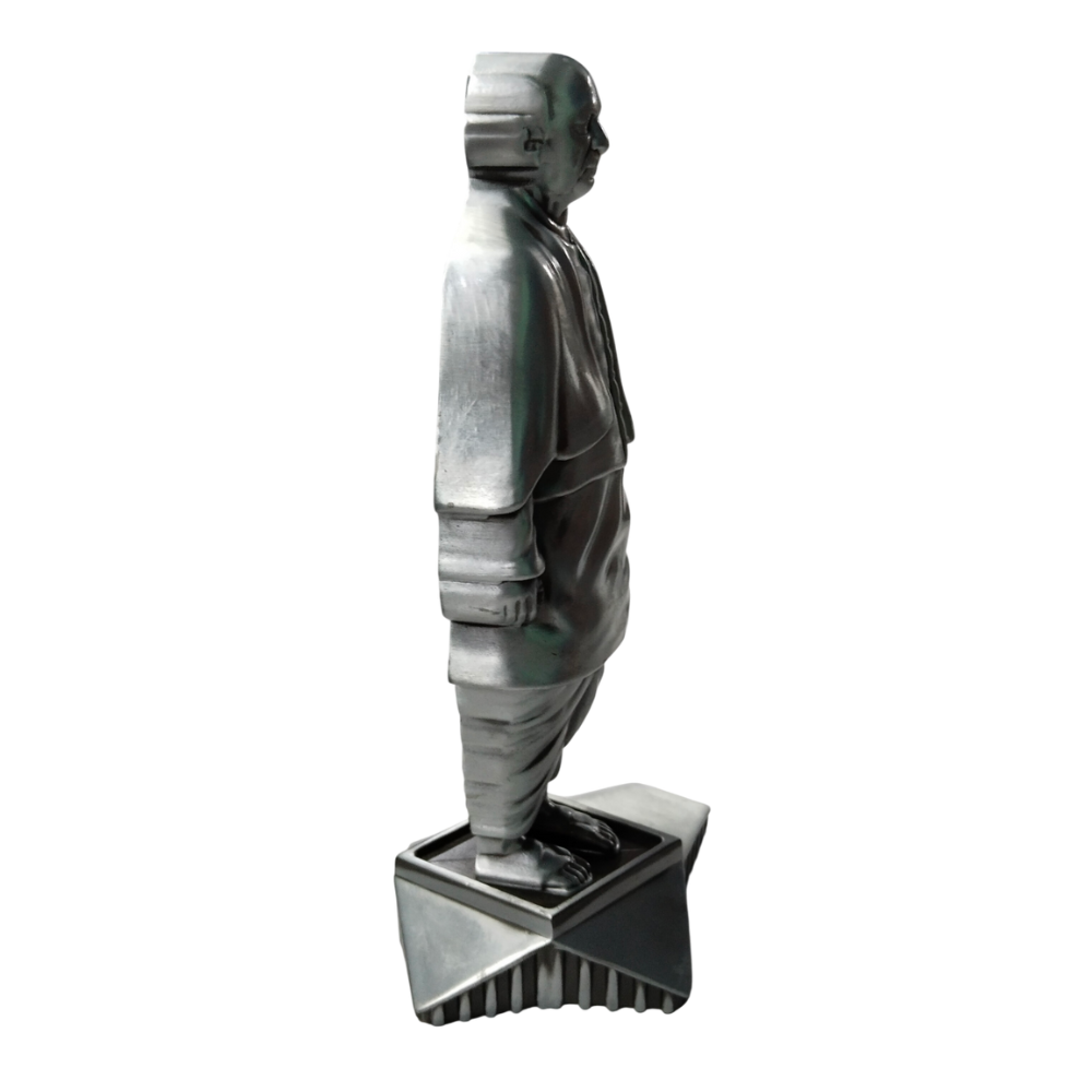 décor metal statue of unity