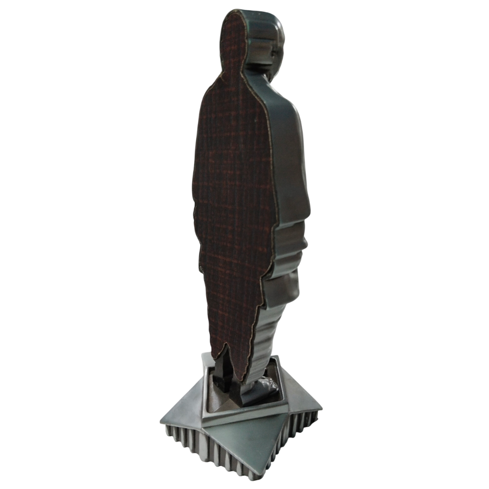 décor metal statue of unity